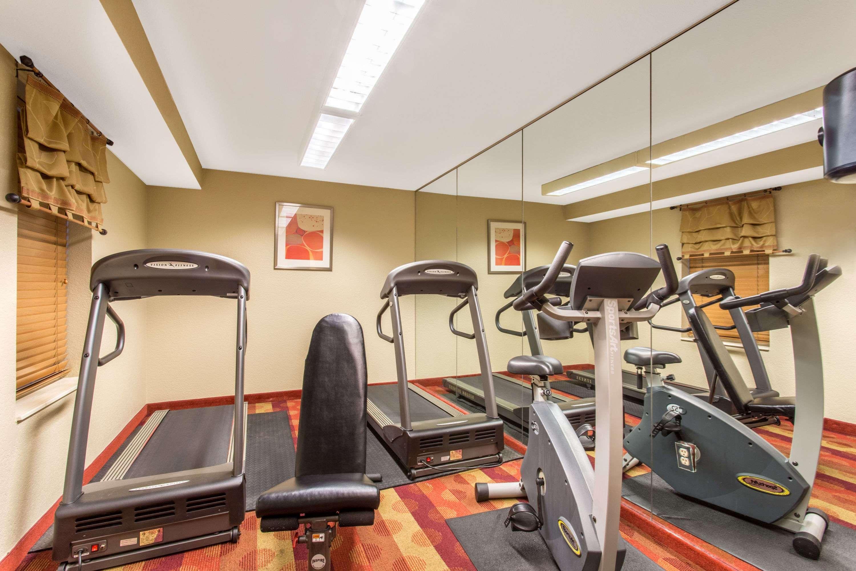 Dulles Suites Стерлінґ Екстер'єр фото